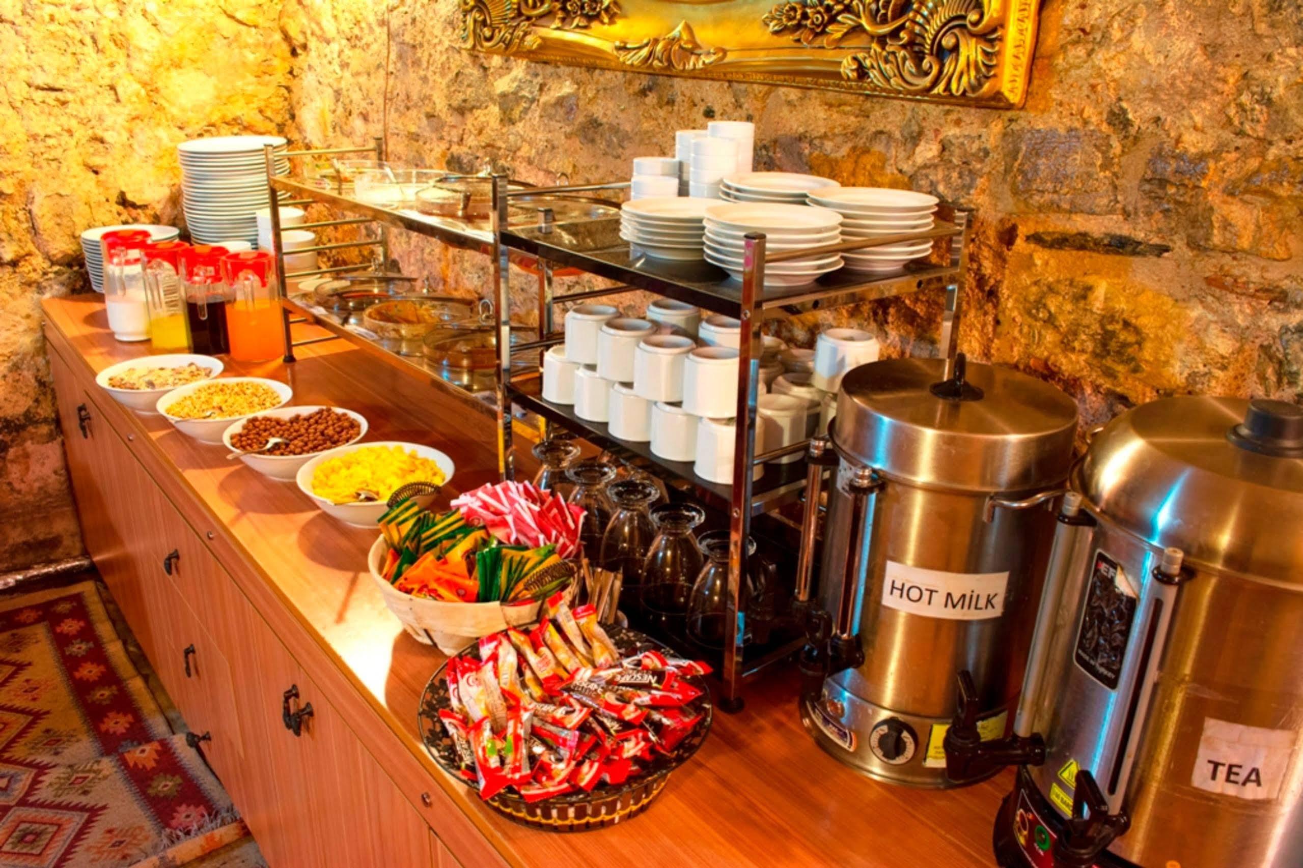 Gedikpasa Konagi Hotel Истанбул Екстериор снимка